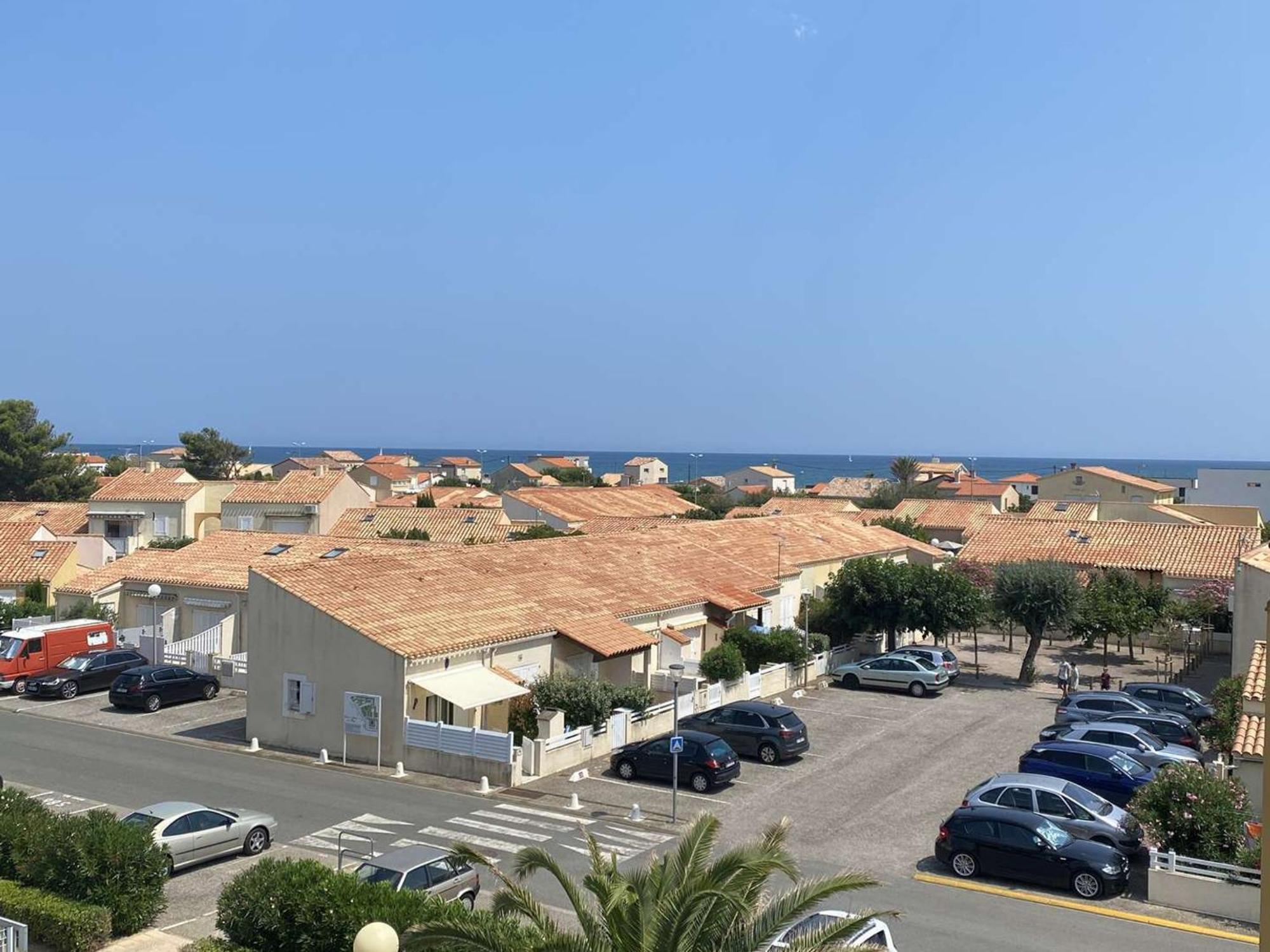 Appartement Narbonne, 3 Pièces, 4 Personnes - Fr-1-229b-63 Narbonne