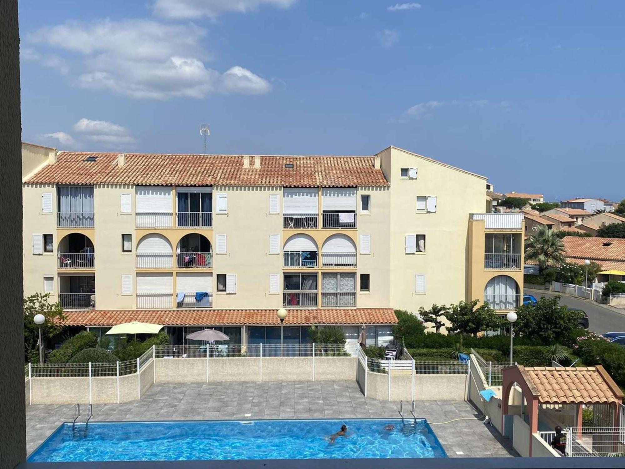 Appartement Narbonne, 3 Pièces, 4 Personnes - Fr-1-229b-63